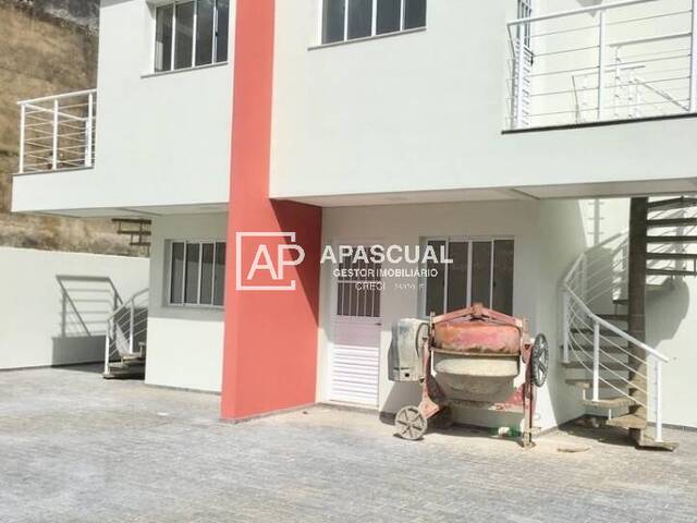 Apartamento para Venda em Caraguatatuba - 2