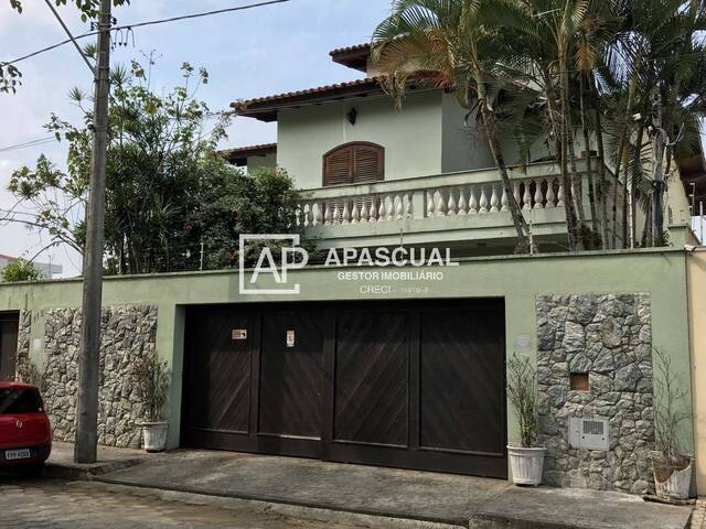 #1988 - Casa para Venda em Caraguatatuba - SP