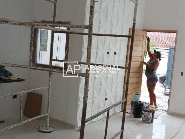 #2094 - Casa para Venda em Caraguatatuba - SP - 3