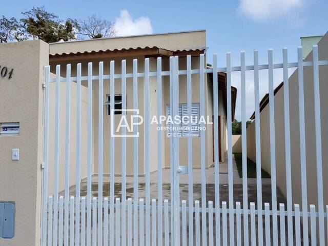 Casa para Venda em Caraguatatuba - 1