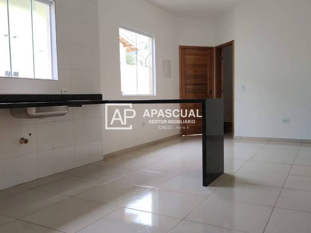 Casa para Venda em Caraguatatuba - 5