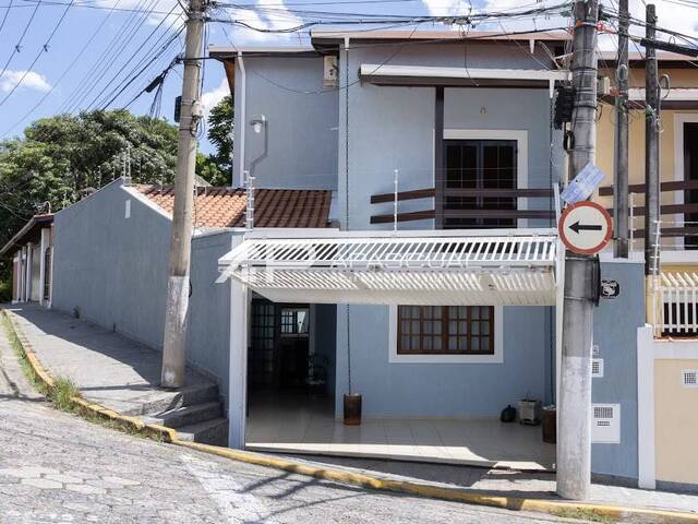 #2345 - Casa para Venda em Jacareí - SP