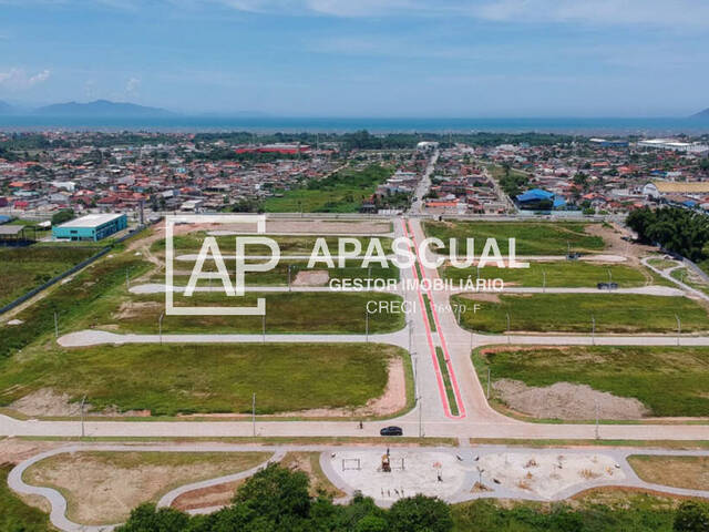 Terreno para Venda em Caraguatatuba - 1