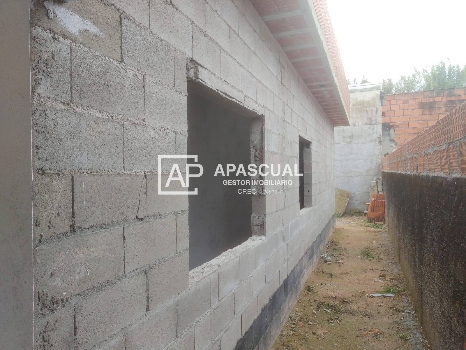 Casa à venda com 3 quartos, 120m² - Foto 5