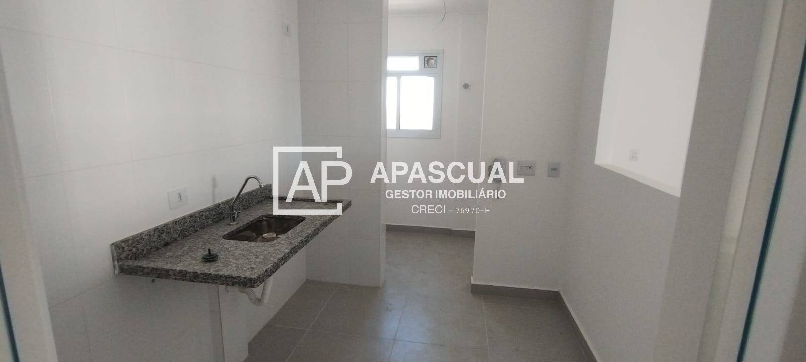Apartamento à venda com 3 quartos, 83m² - Foto 32