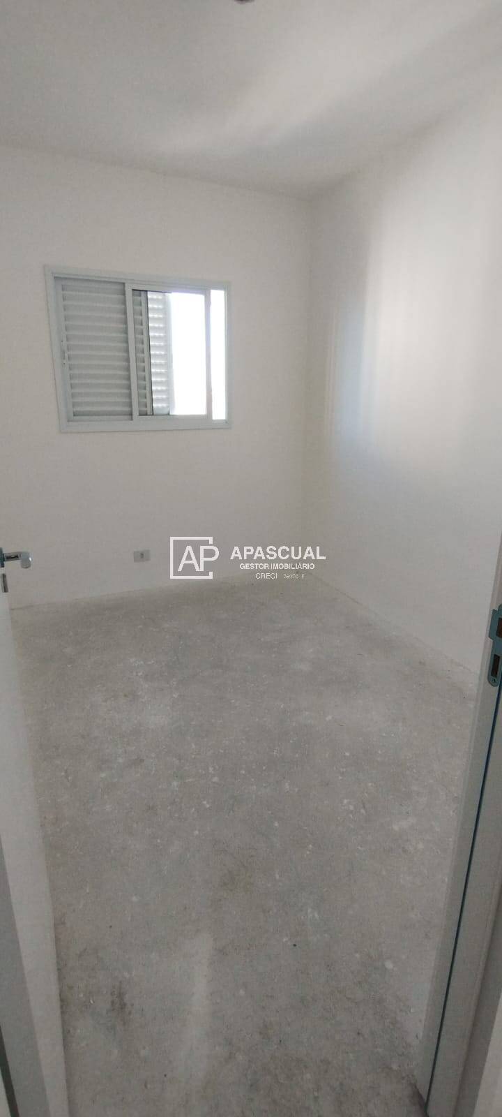 Apartamento à venda com 3 quartos, 83m² - Foto 35