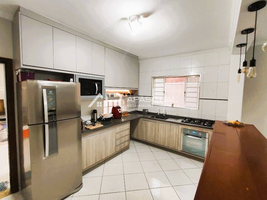 Casa, 3 quartos, 177 m² - Foto 10