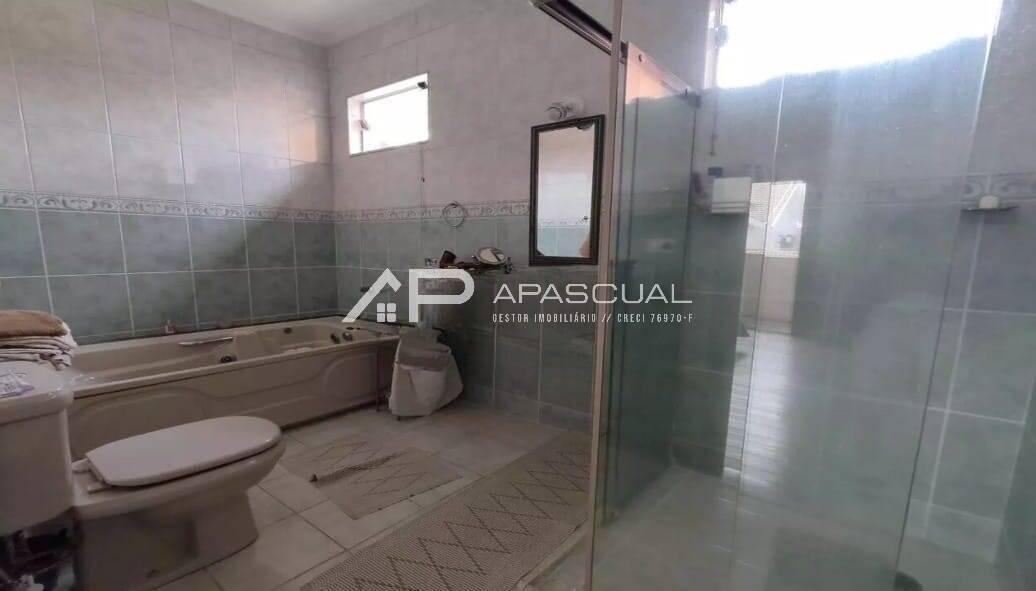 Casa, 4 quartos, 380 m² - Foto 17