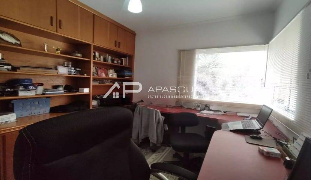 Casa, 4 quartos, 380 m² - Foto 10