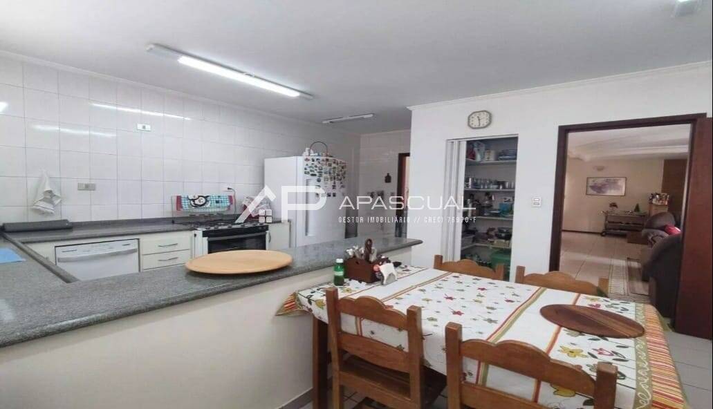 Casa, 4 quartos, 380 m² - Foto 8